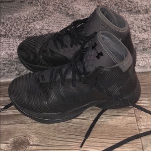 Steph Curry x underarmor boys shoe sz 5